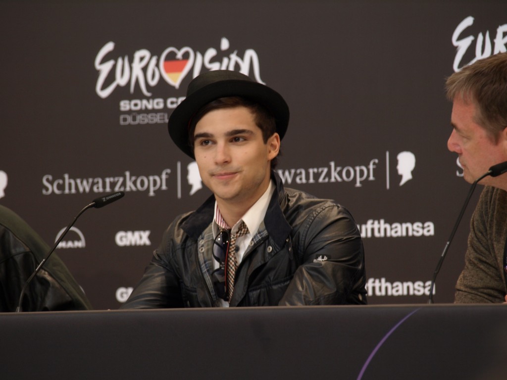 Eric Saade announces he is in isolation with the Corona ...