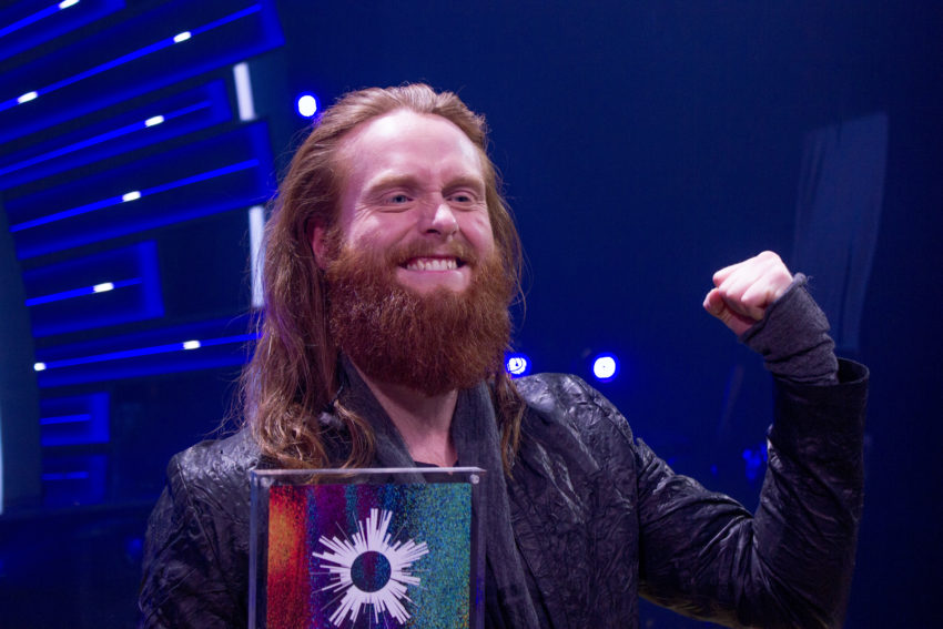 Jonas Rasmussen with the winning trophy