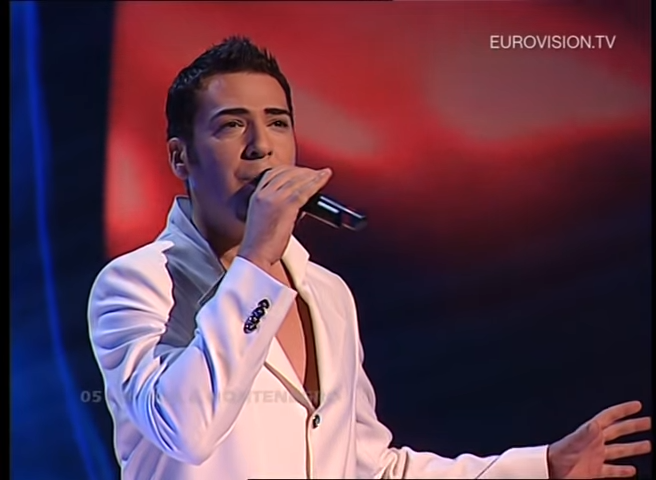 Zeljko-Joksimovic-Lane-Moje-Serbia-Montenegro-2004-Eurovision-Song-Contest-0-56-screenshot.png