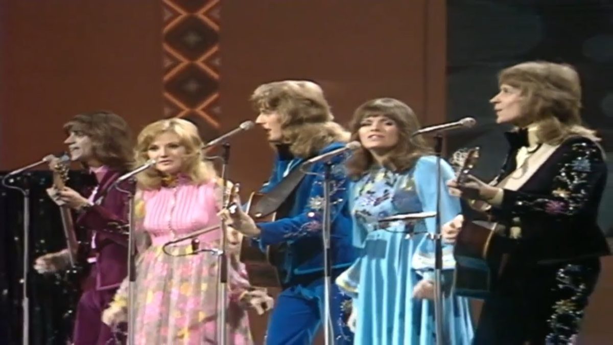 Eurovision 1972: The United Kingdom’s New Seekers In Focus ...