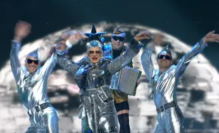 Screenshot_2020-10-16-4-HD-ESC-2007-UKRAINE-Verka-Serduchka-%E2%98%85-Dancing-Lasha-Tumbai-YouTube-850x519.png